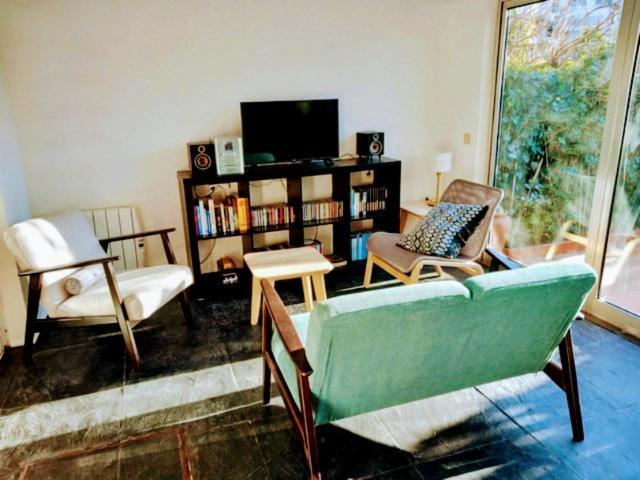 Apartment With Private Garden Порто Екстериор снимка
