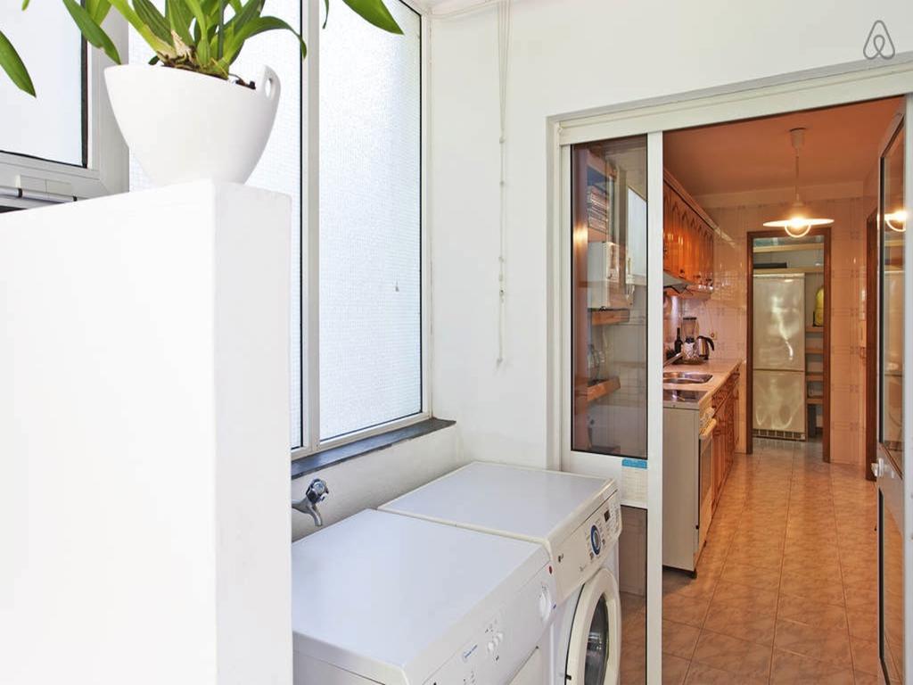 Apartment With Private Garden Порто Екстериор снимка